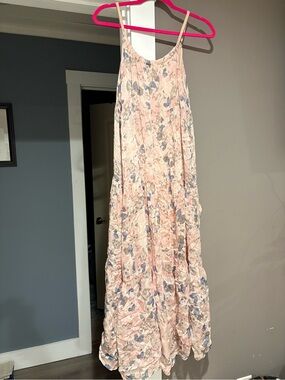 Gina Bacconi Blush Pink Floral Tiered Maxi Dress